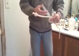 Horse gets to enjoy semen collection big time